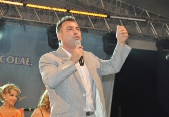Matei a primit brevetul de cel mai activ primar pe anul 2011